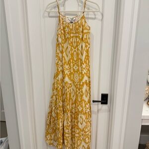 BB Dakota Yellow and Cream Sleeveless Dress